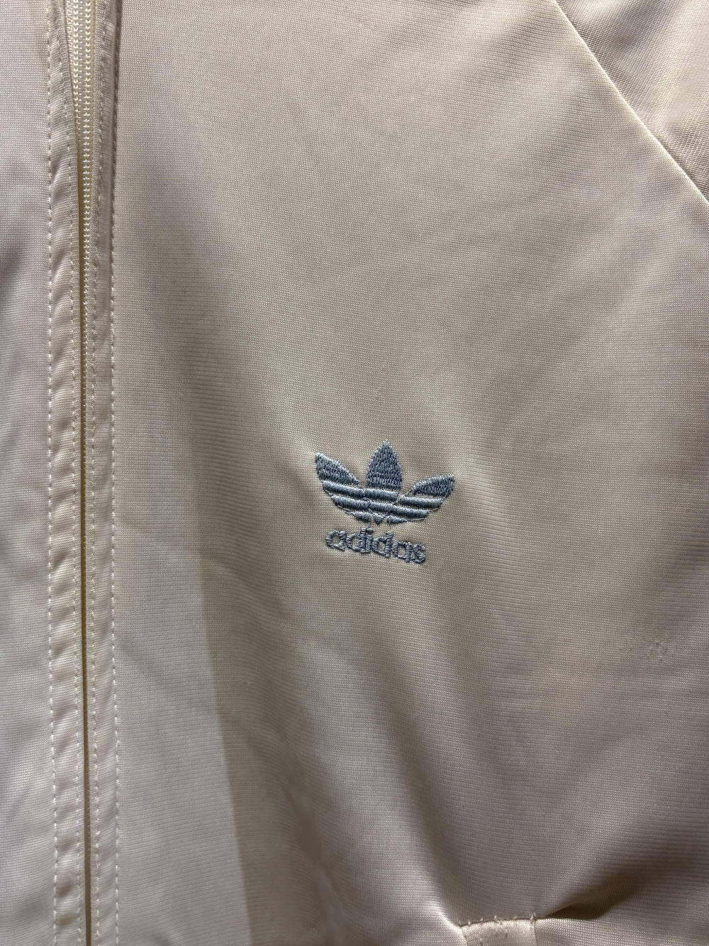 adidas トラックジャケット