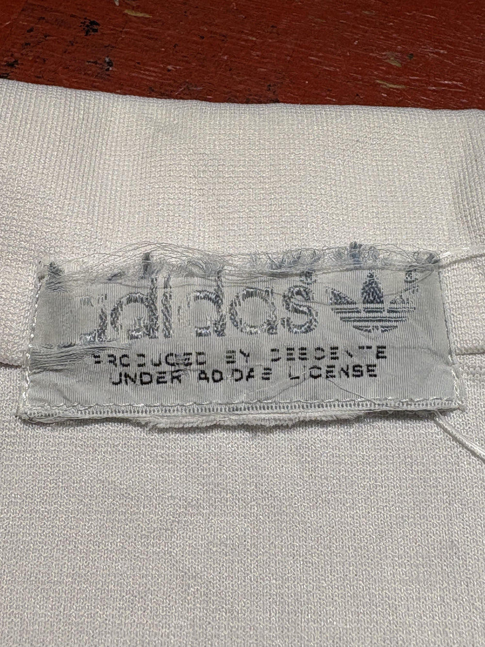 adidas トラックジャケット