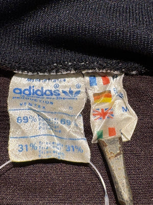 adidas トラックジャケット