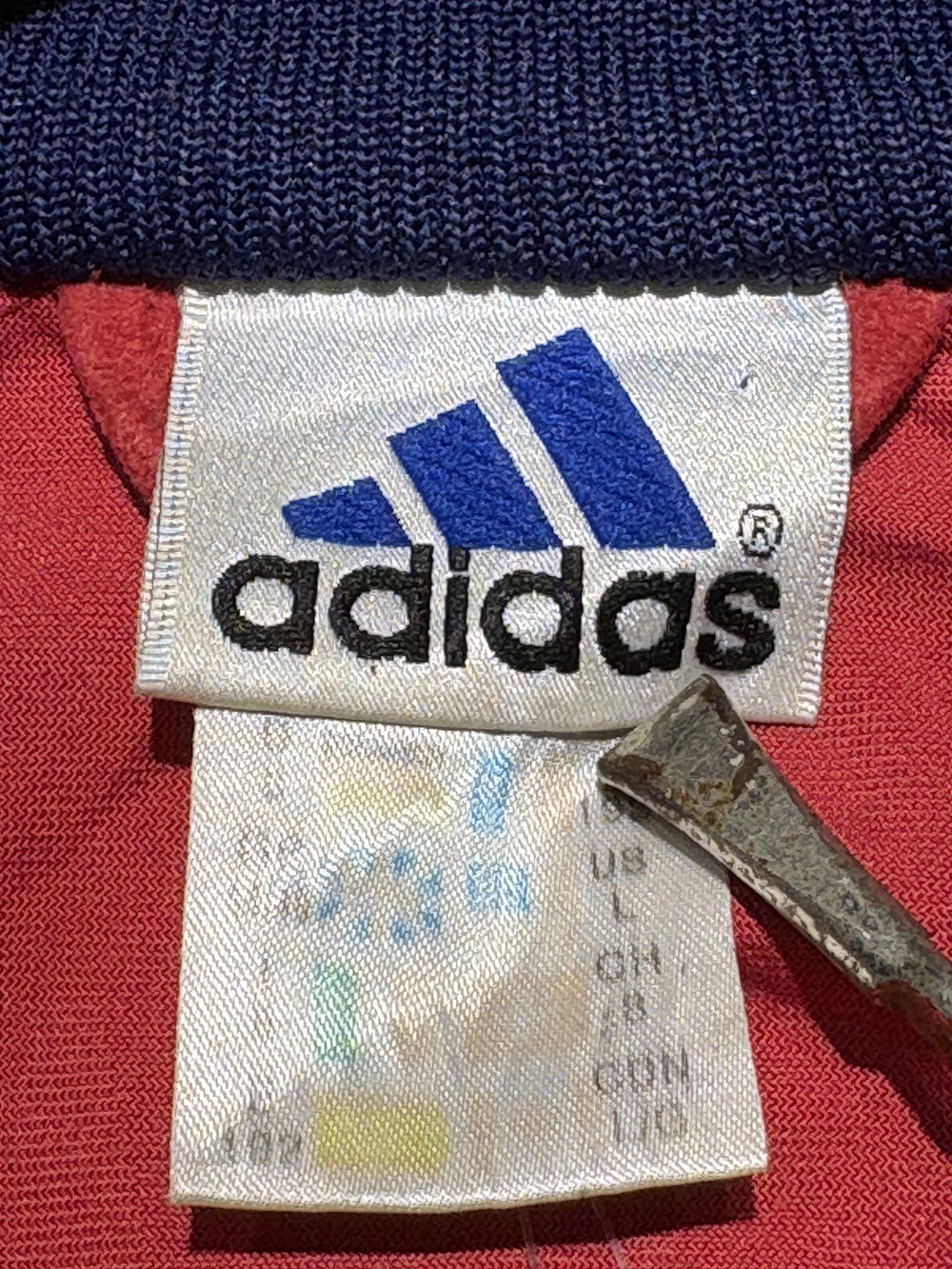 adidas トラックジャケット