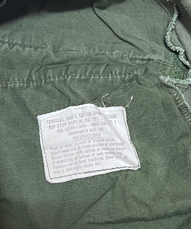 VINTAGE ミリタリーパンツ