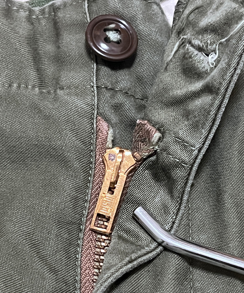 VINTAGE ミリタリーパンツ