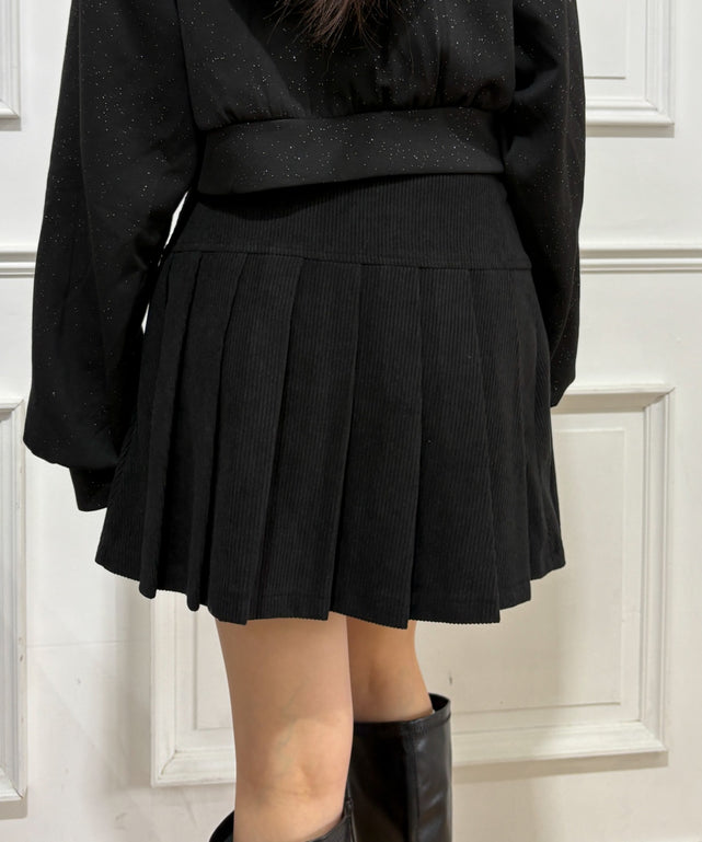 ブラック モデル：155cm F着用