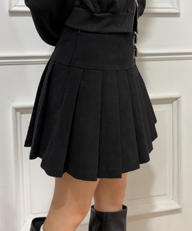 ブラック モデル：155cm F着用