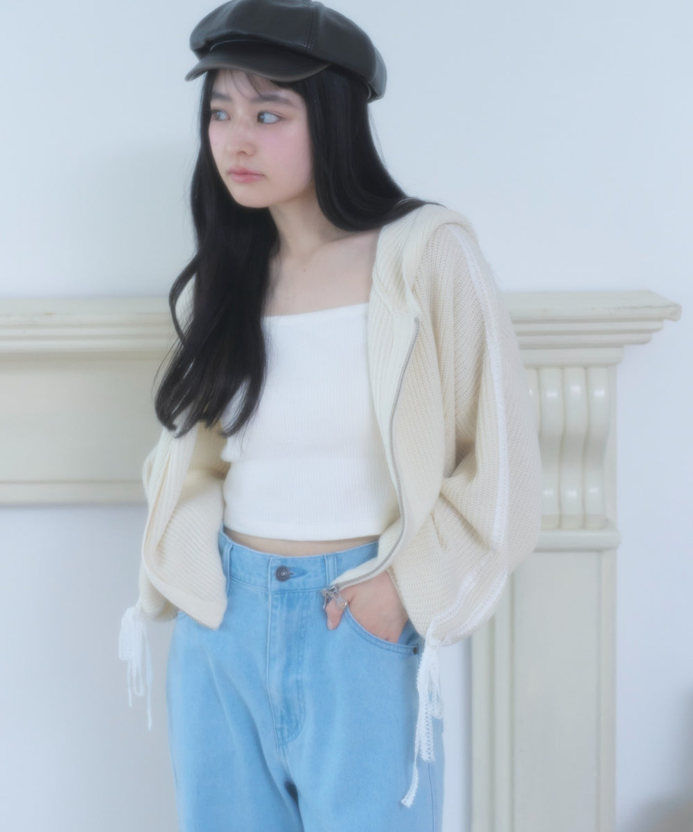 ホワイトアイボリー モデル：160cm F着用