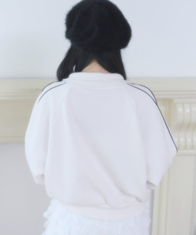 ホワイトアイボリー モデル：160cm F着用