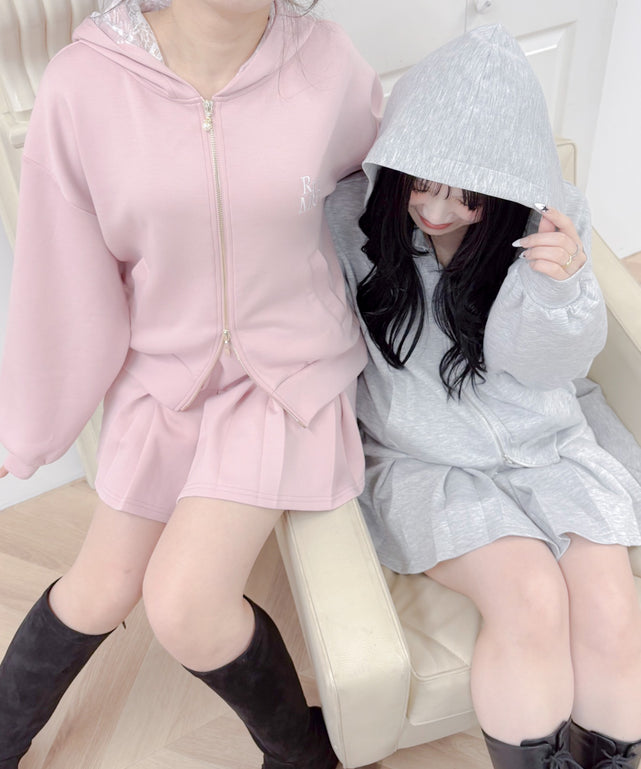 ダンボールレースパーカー