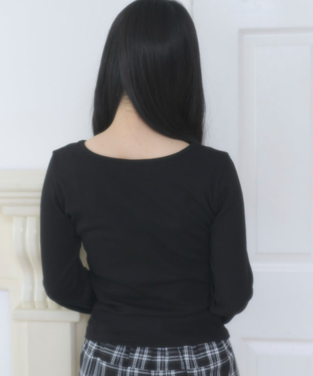 ブラック モデル：160cm F着用