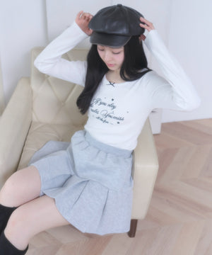 ホワイト モデル：160cm F着用