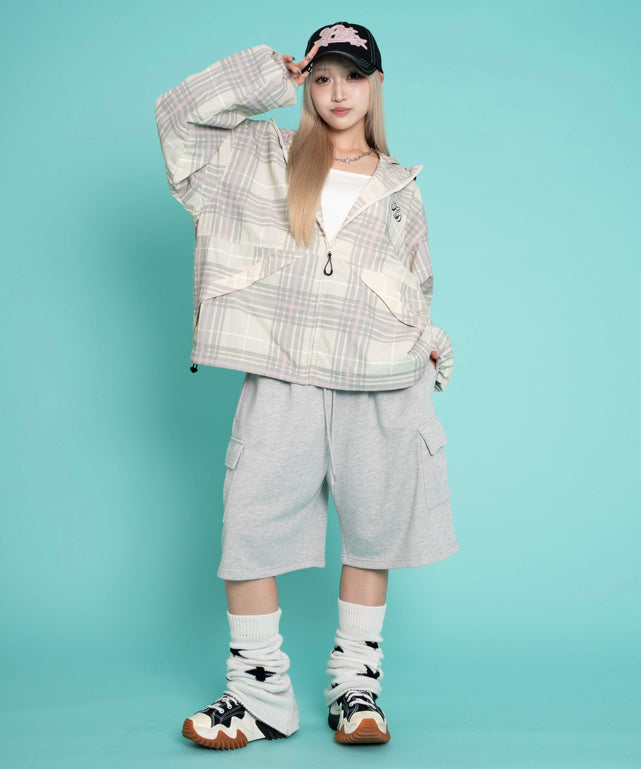 ピンクソノタ モデル：160cm L着用