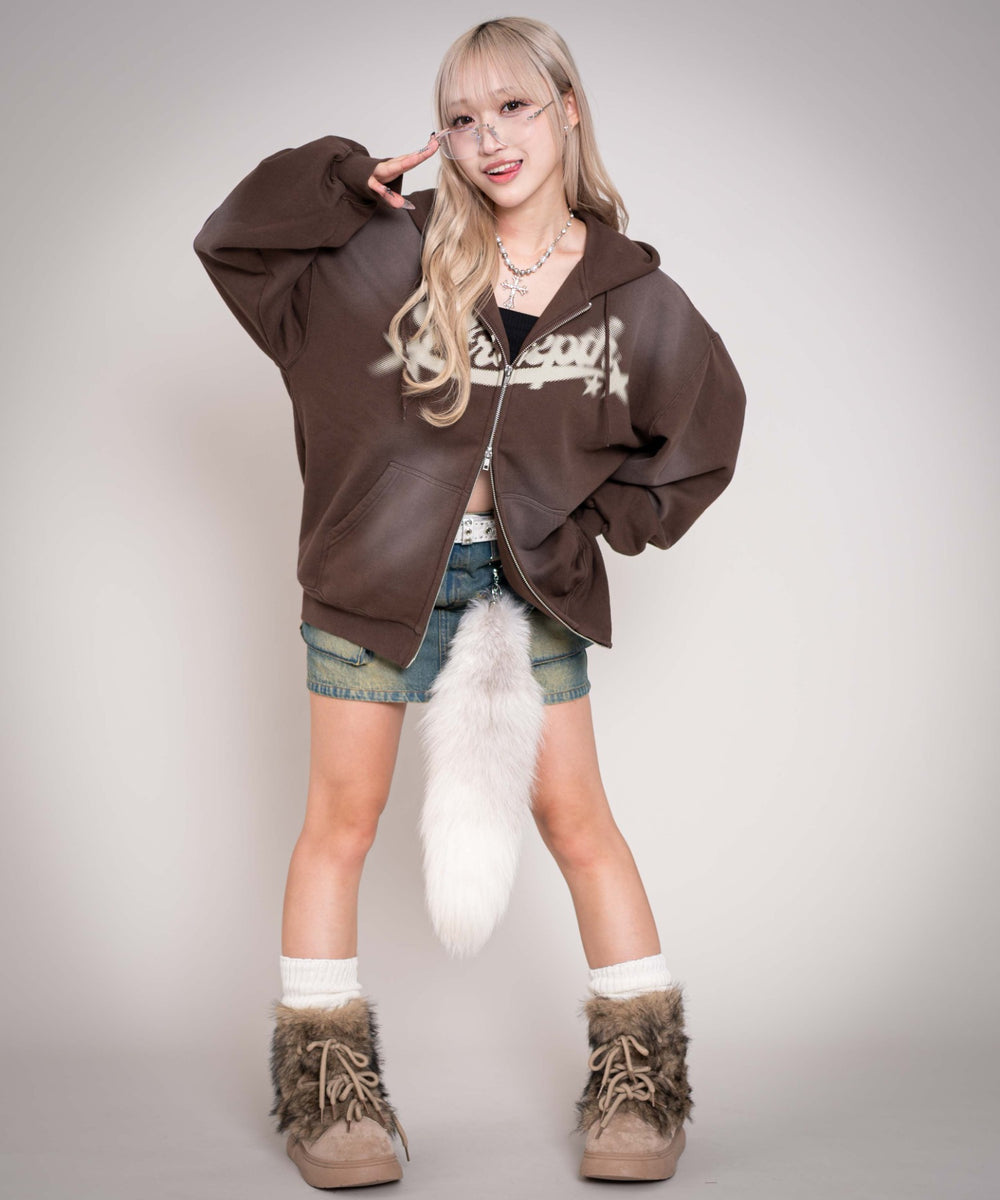 ブラウン モデル：160cm L着用