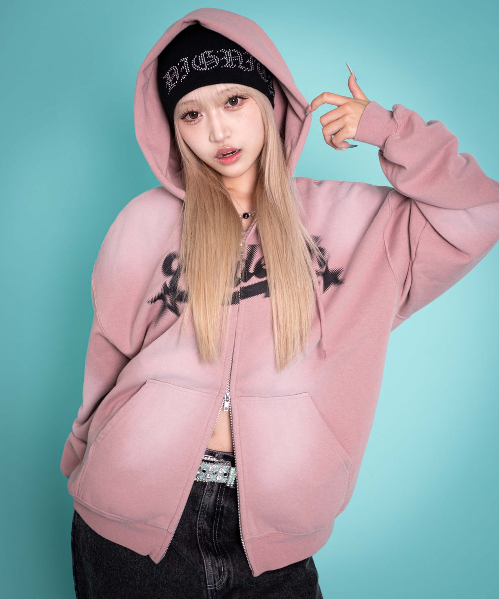 ピンク モデル：160cm L着用