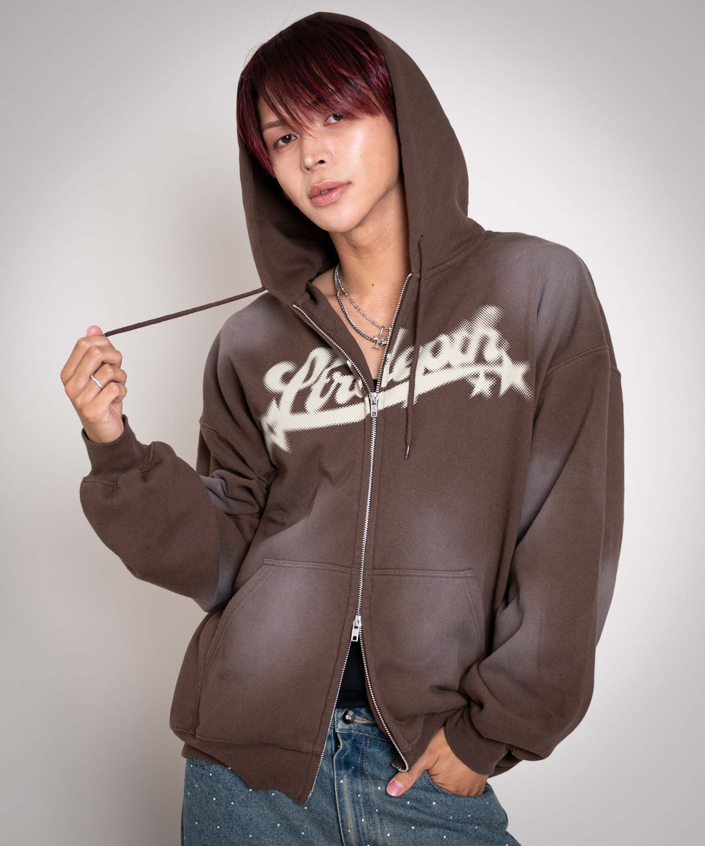 ブラウン モデル：175cm L着用