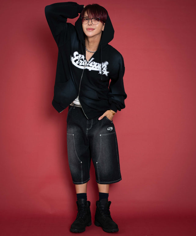 ブラック モデル：175cm L着用