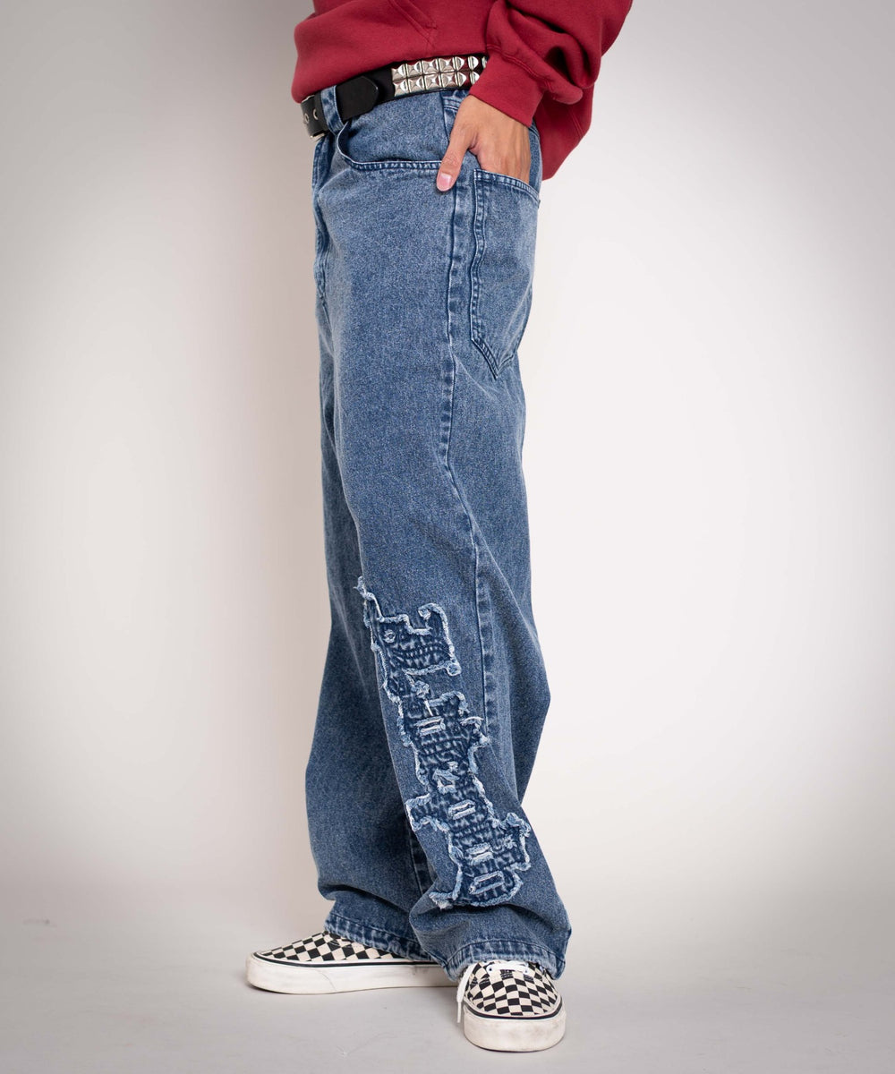 デニム中濃加工 モデル：175cm L着用