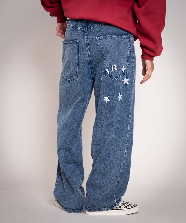 デニム中濃加工 モデル：175cm L着用