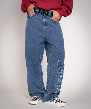 デニム中濃加工 モデル：175cm L着用