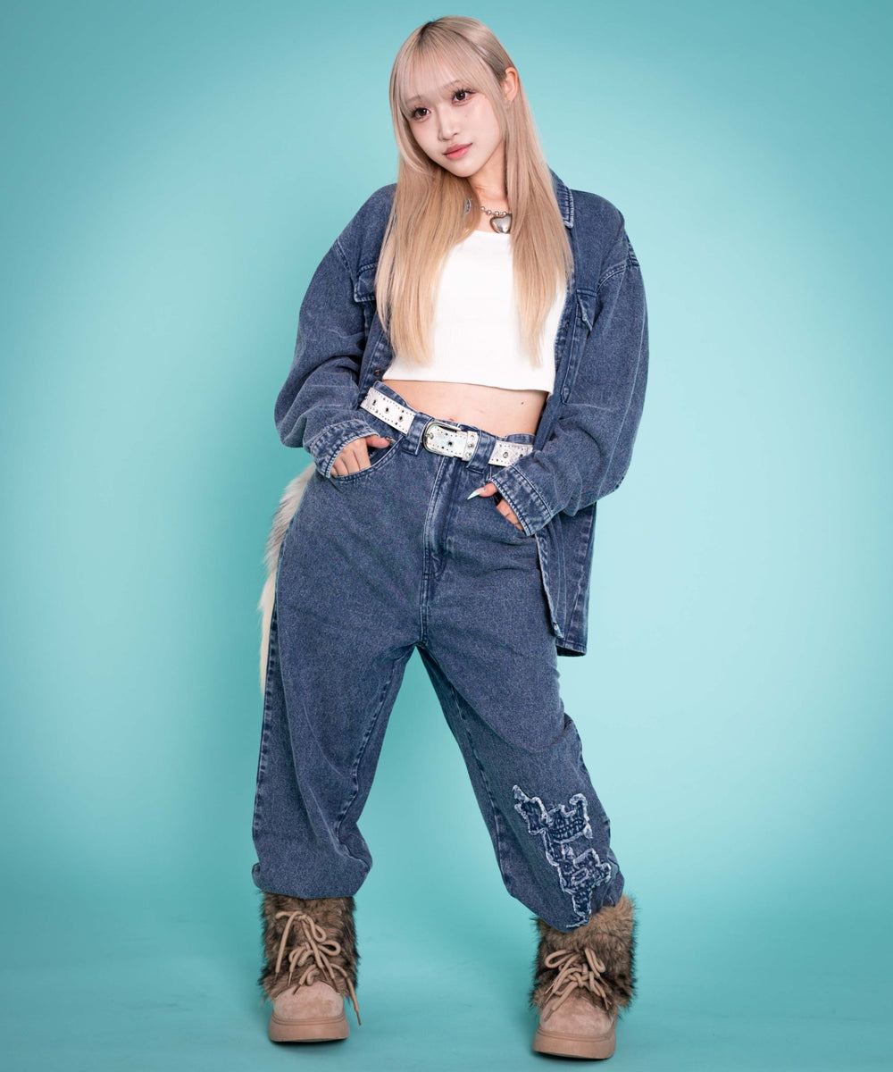 デニム中濃加工 モデル：160cm L着用