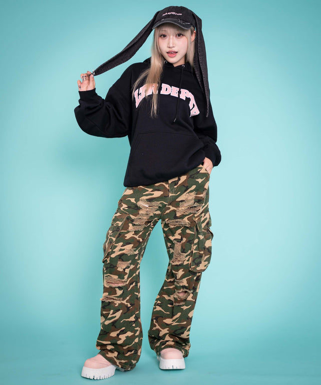 ブラック モデル：160cm L着用