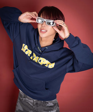 ネイビー モデル：175cm L着用