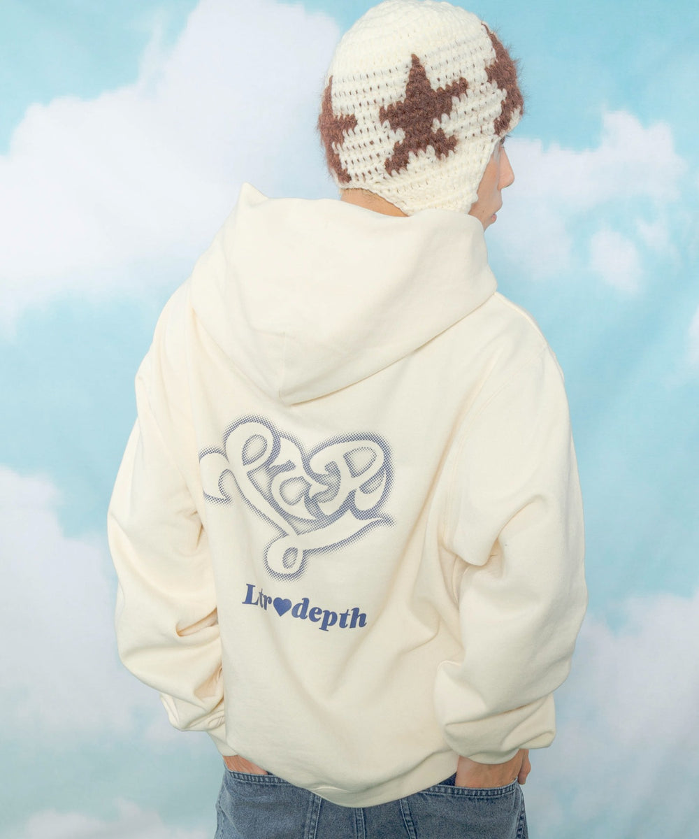 ホワイトアイボリー モデル：170cm L着用