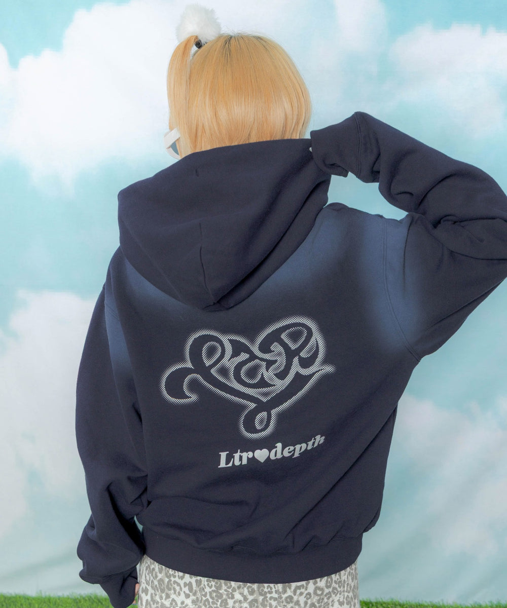 ネイビー モデル：154cm M着用