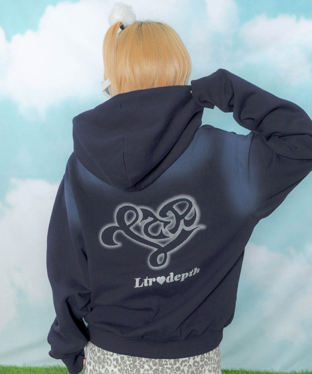 ネイビー モデル：154cm M着用