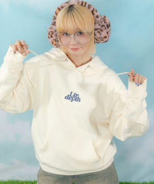 ホワイトアイボリー モデル：154cm M着用