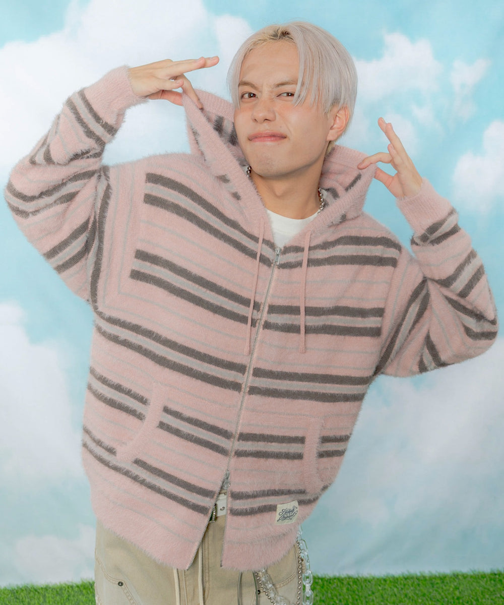 ピンク モデル：170cm L着用