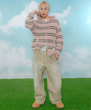 ピンク モデル：170cm L着用