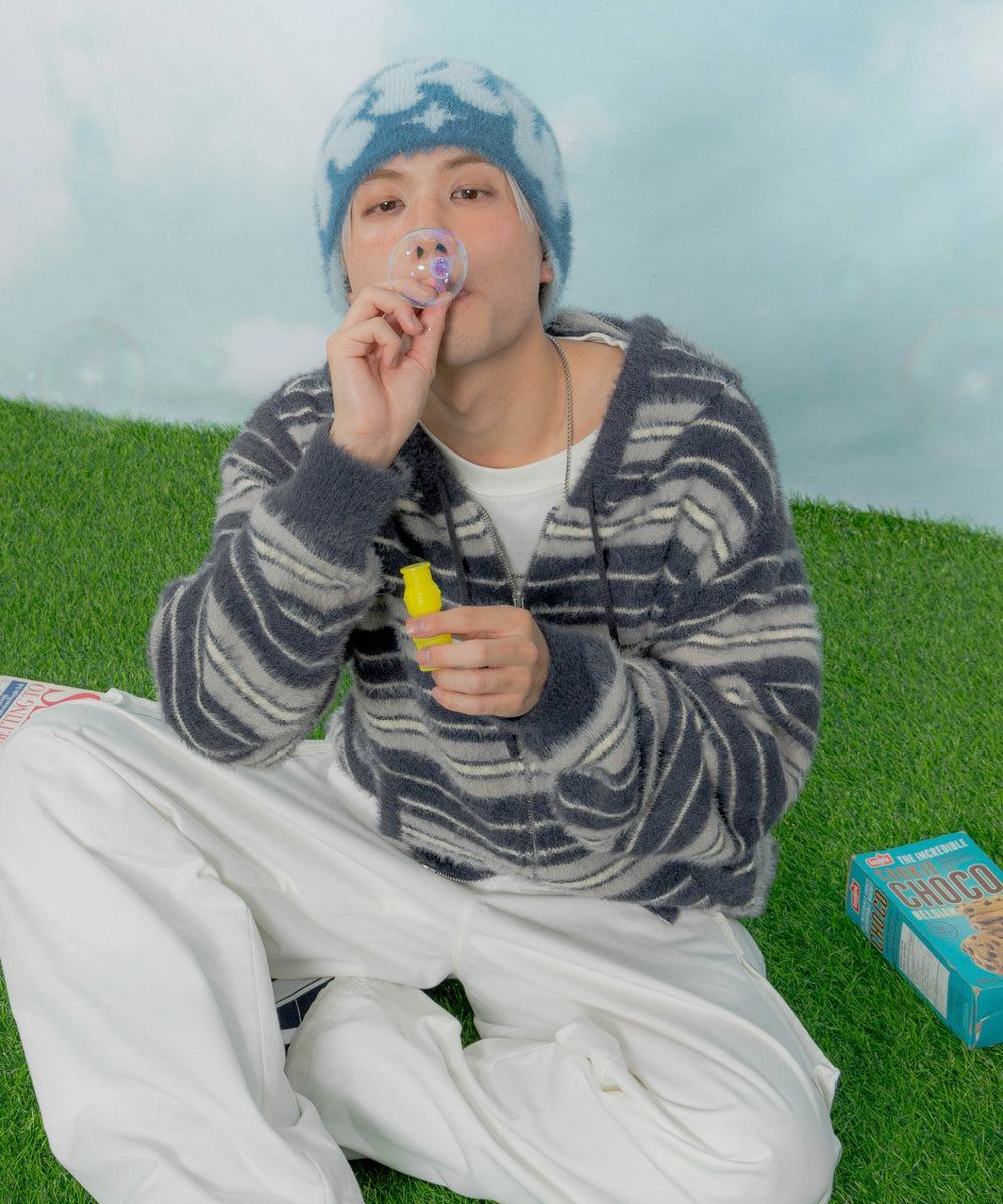 ネイビー モデル：170cm L着用