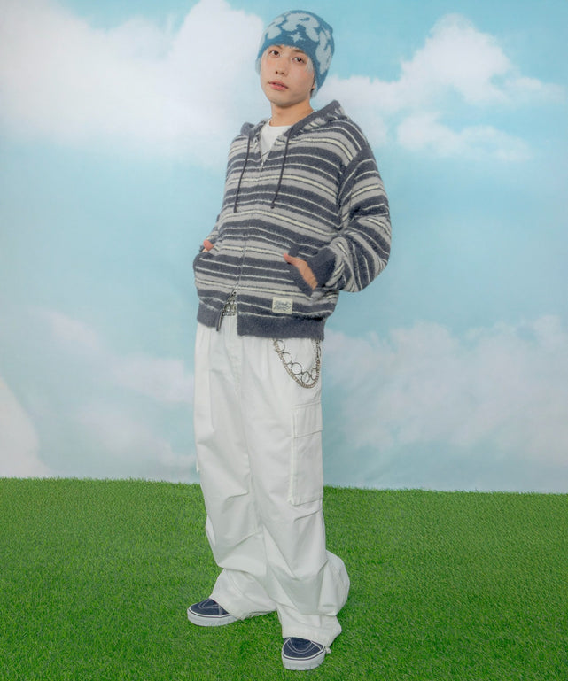 ネイビー モデル：170cm L着用