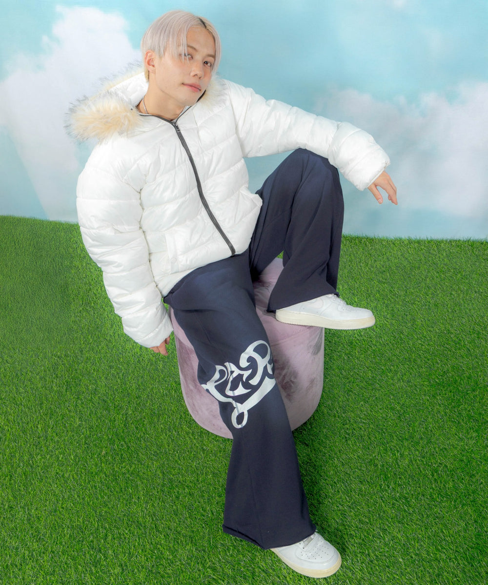 ネイビー モデル：170cm L着用