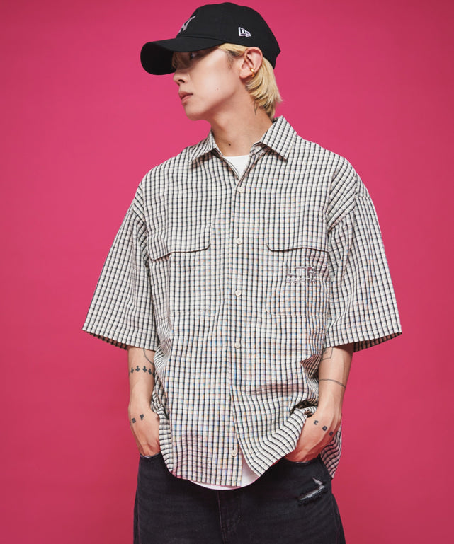 ホワイトチェック1 モデル：175cm L着用