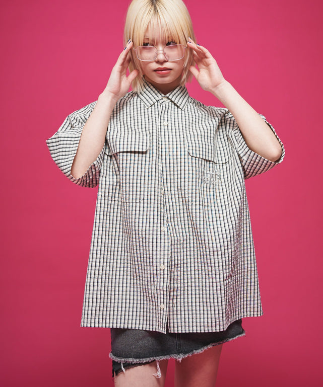 ホワイトチェック1 モデル：165cm M着用