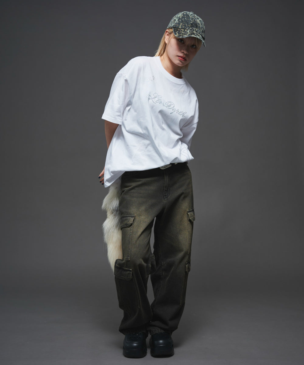 ホワイト モデル：165cm M着用