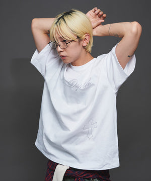 ホワイト モデル：175cm L着用