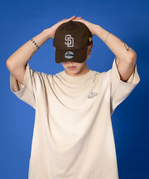 ベージュ　モデル:175cm L着用