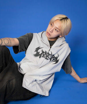 グレー　モデル:175cm L着用