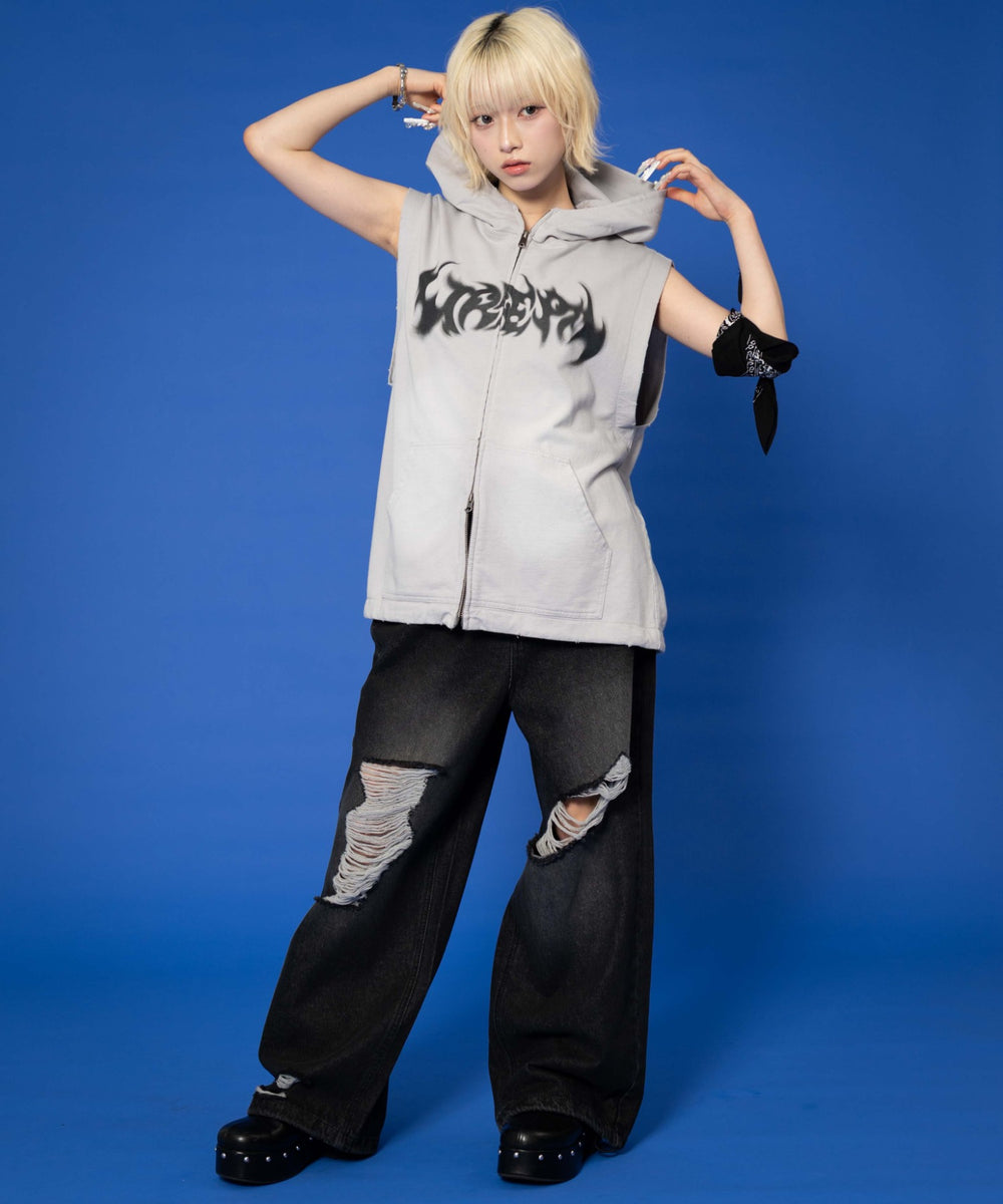 グレー　モデル:160cm M着用