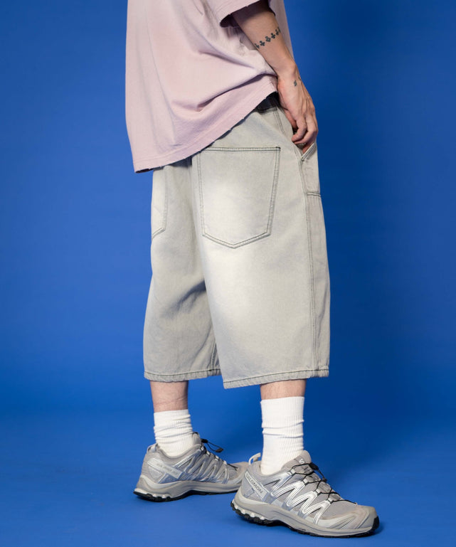 グレー　モデル:175cm L着用