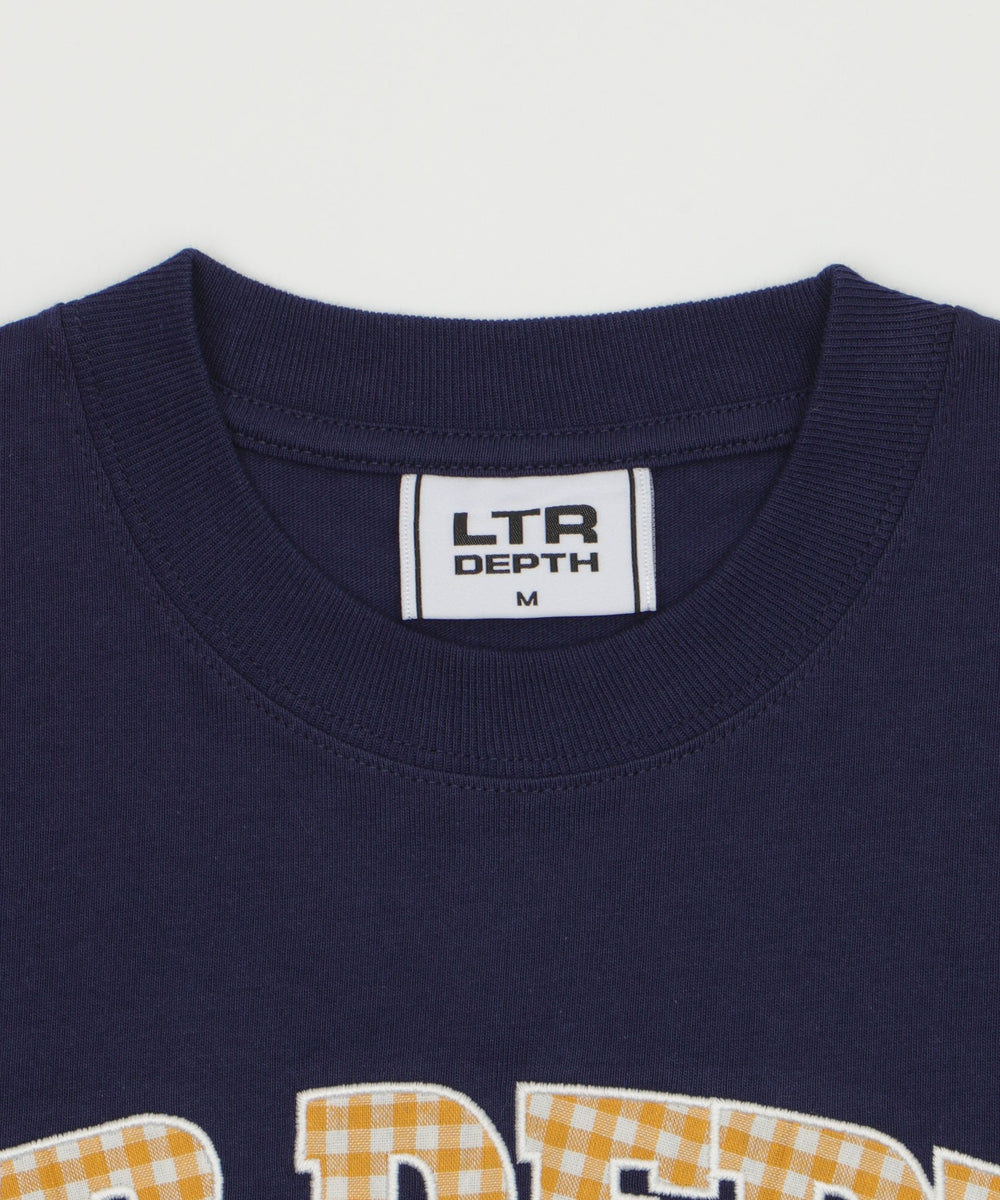 チェックカレッジグラフィックT（SS）