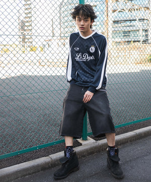 ネイビー　モデル:180cm L着用