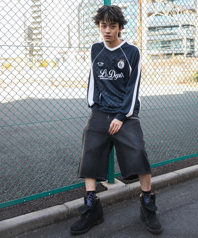 ネイビー　モデル:180cm L着用