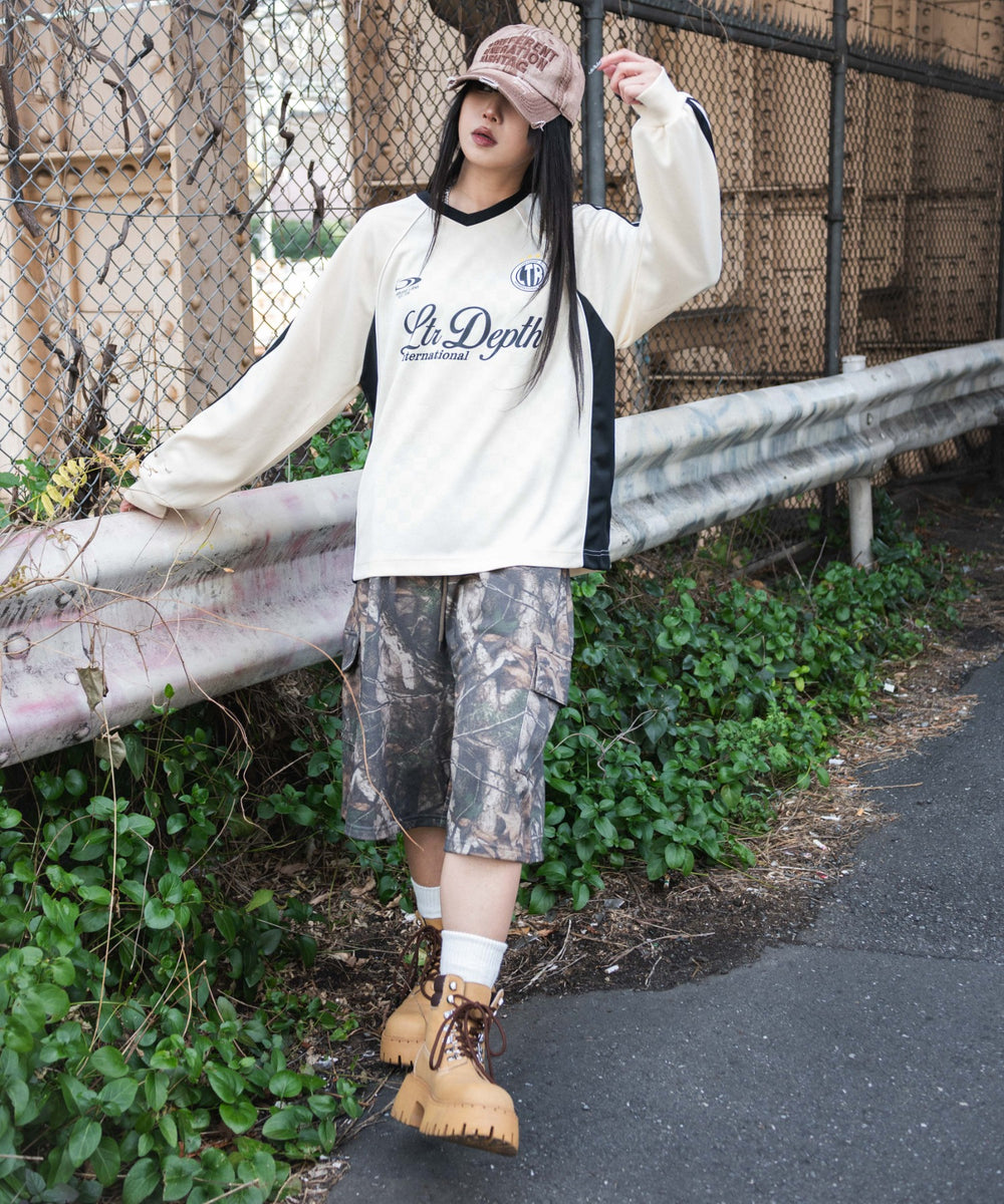 ホワイトアイボリー　モデル:160cm M着用