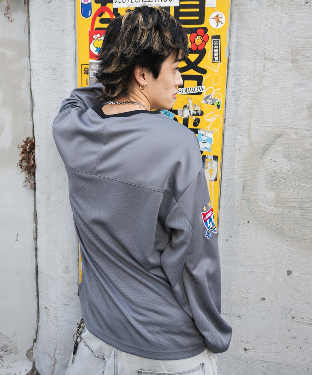 グレー　モデル:180cm L着用