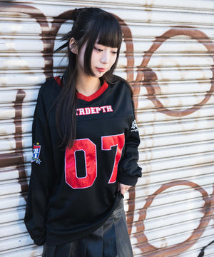 ブラック　モデル:160cm M着用