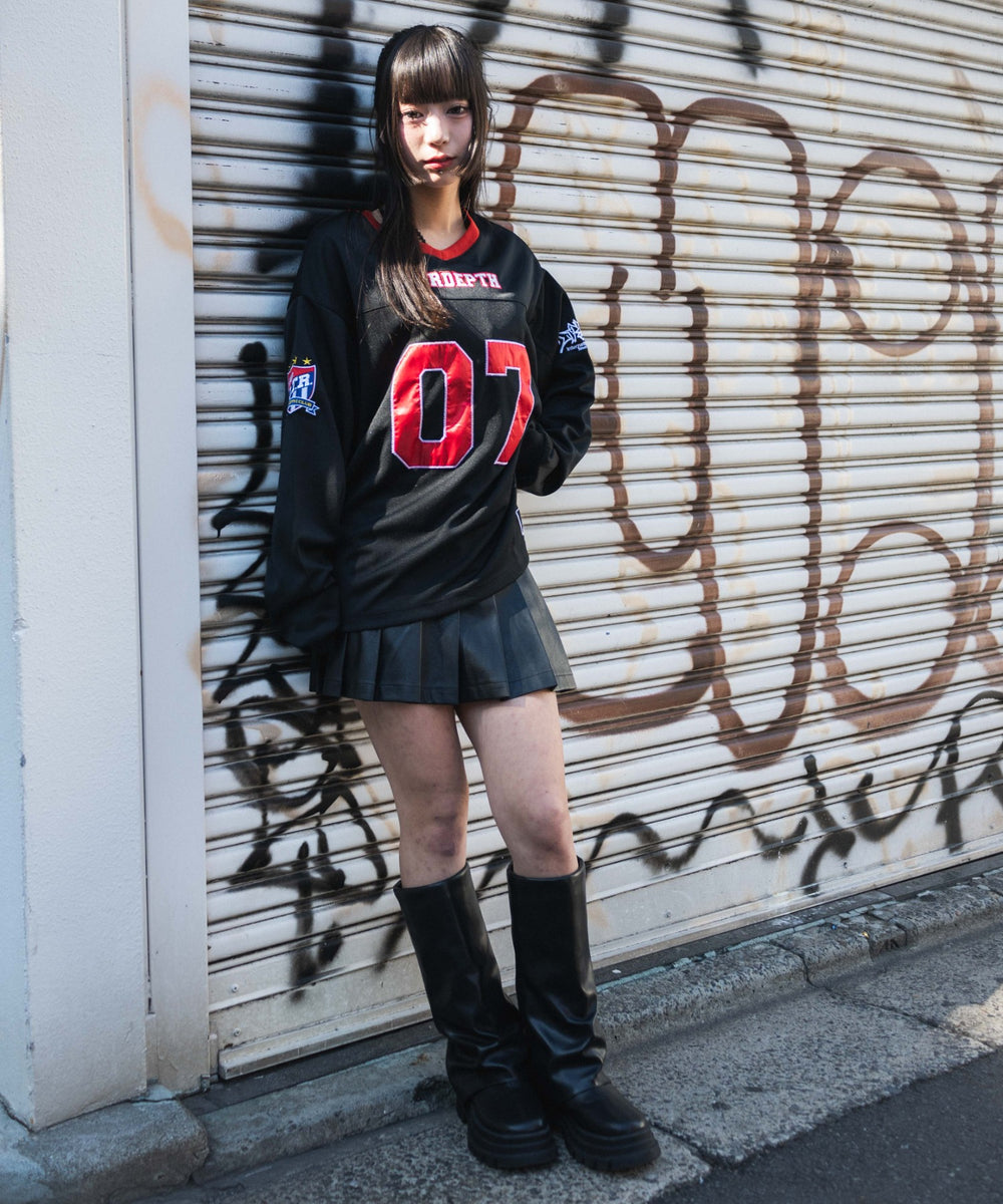 ブラック　モデル:160cm M着用