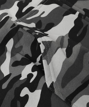 カモフラグラフィックZIPパーカー