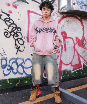 ピンク　モデル:180cm L着用